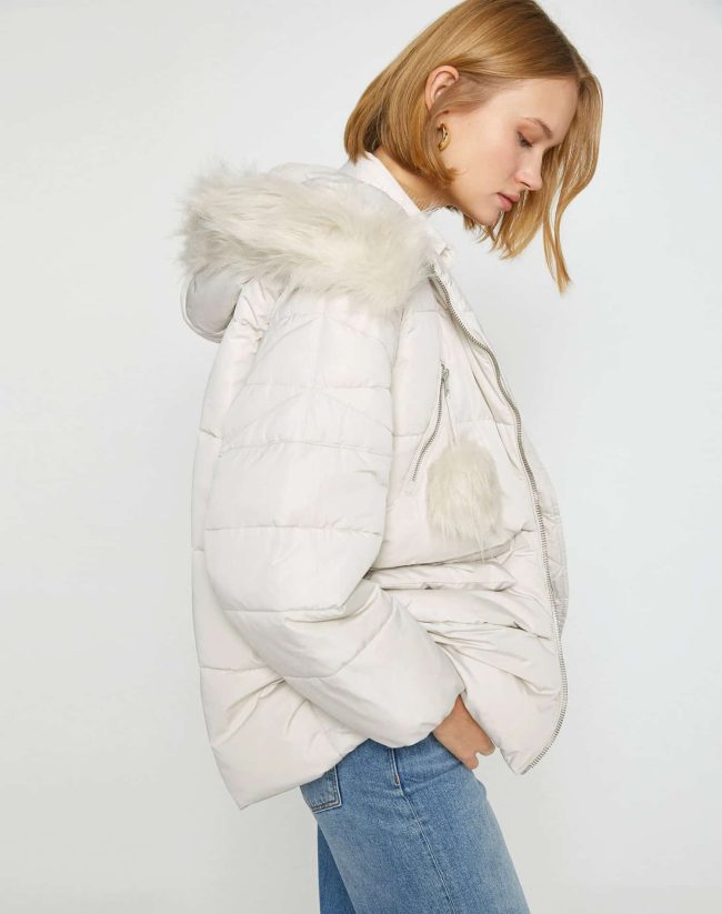 Hooded Short Down Jacket Plush Detailed